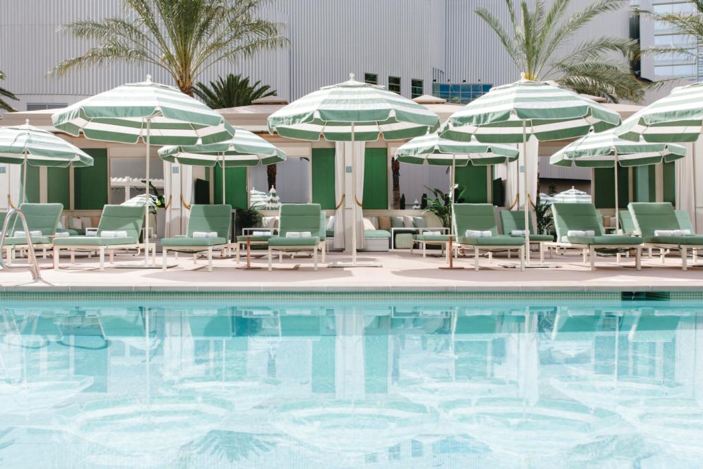 Park MGM Pools